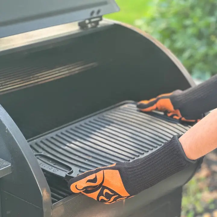 SM/MED Outset Deluxe Heat Resistant Grill Glove