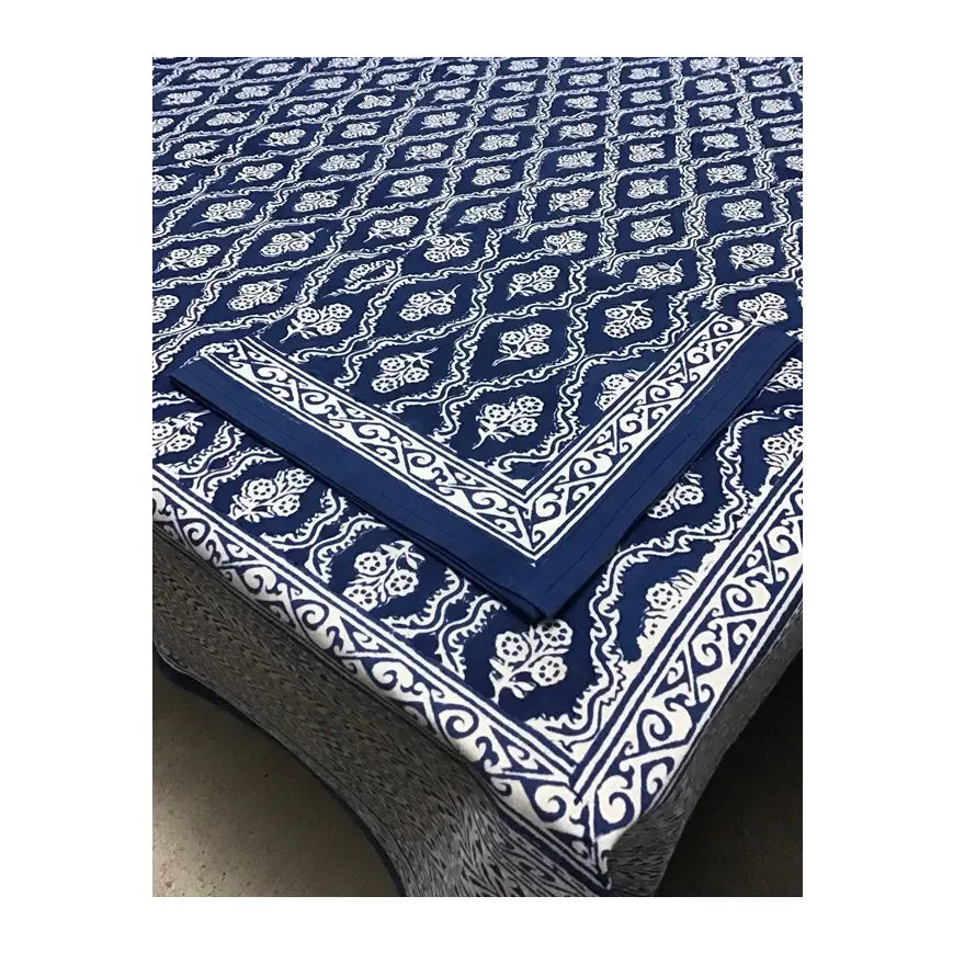 86" Trellis Navy Round Tablecloth