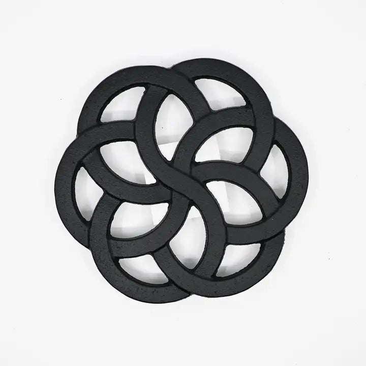 Knot 5" Cast Iron Trivet
