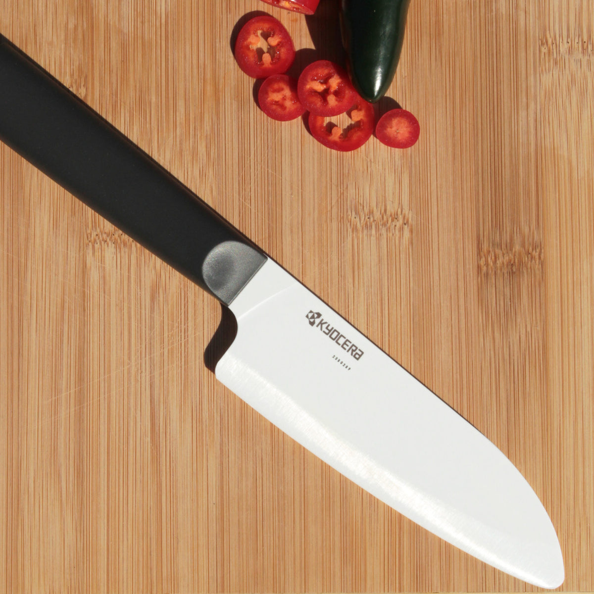 Innovationwhite, 6" Ceramic Chef's Santoku