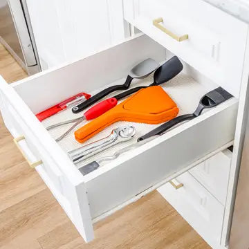 Fluicer, Orange - Fold Flat Easy Juicer