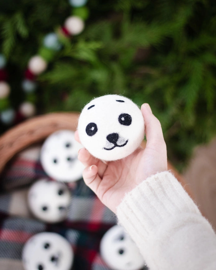 Dryer Ball Baby Seal