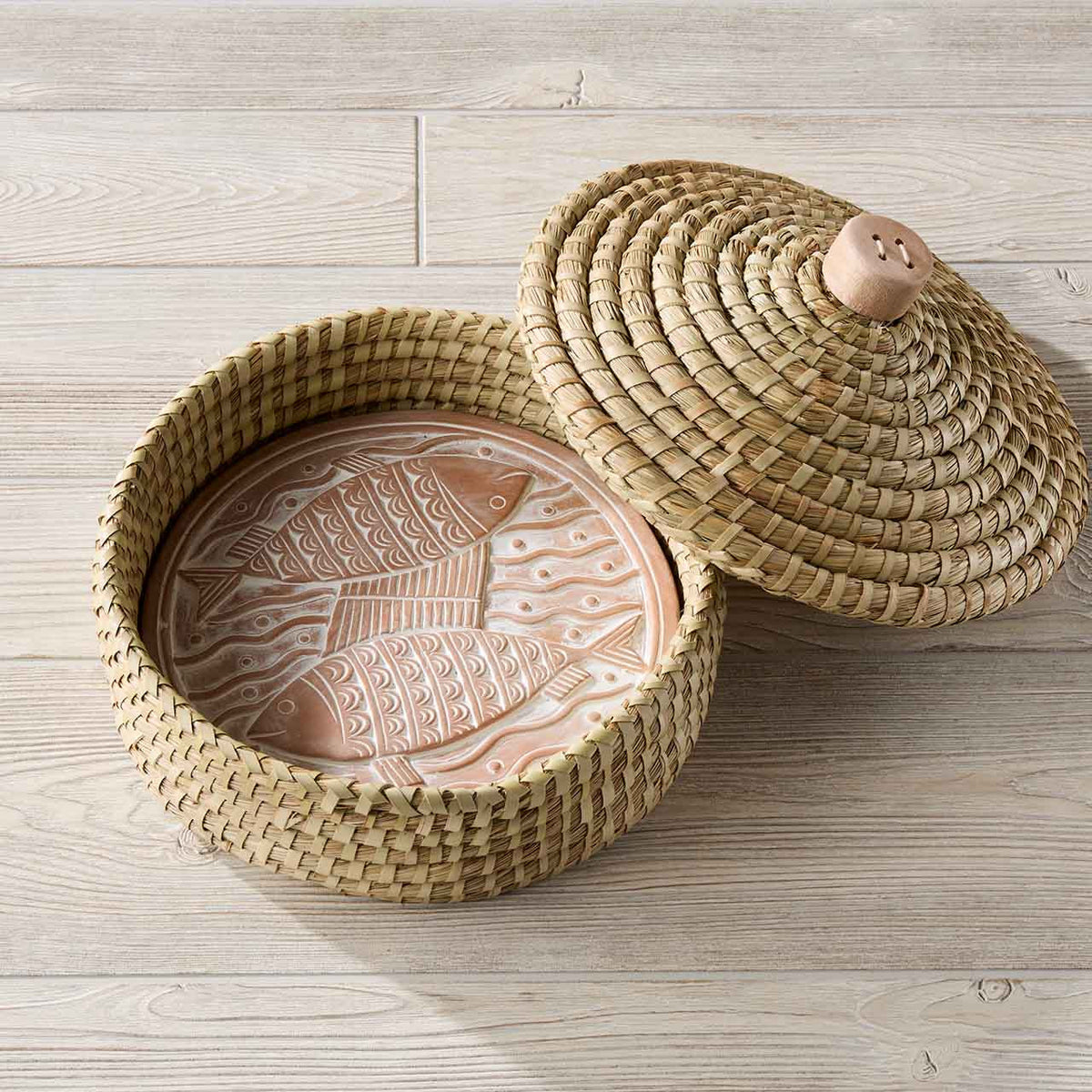 Macha Round Lidded Breadwarmer