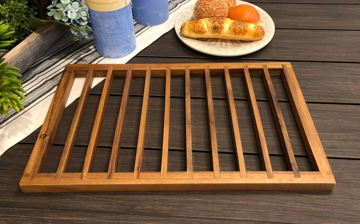 Acacia 10" x 16.5" Trivet