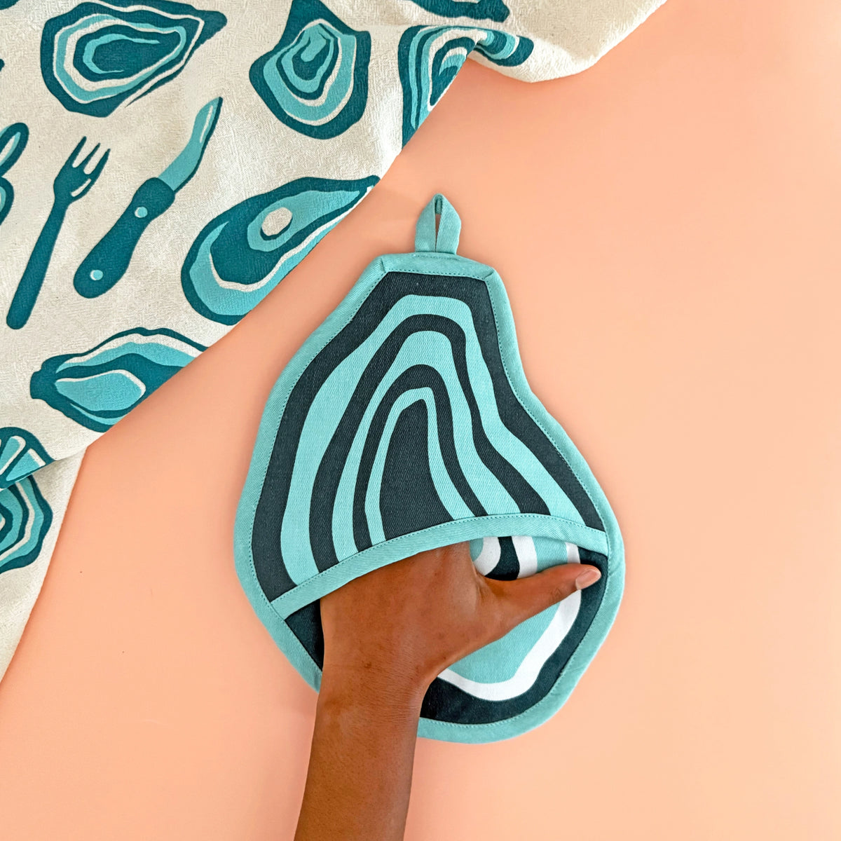 Oyster Pot Holder