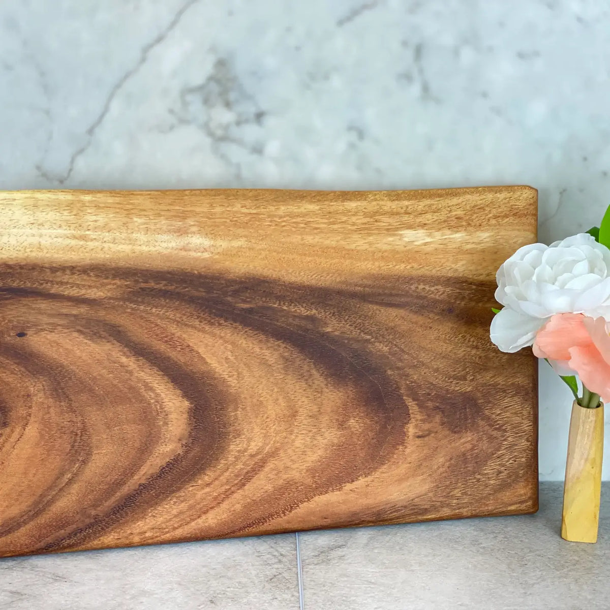 Light Medium Square End Cutting Board