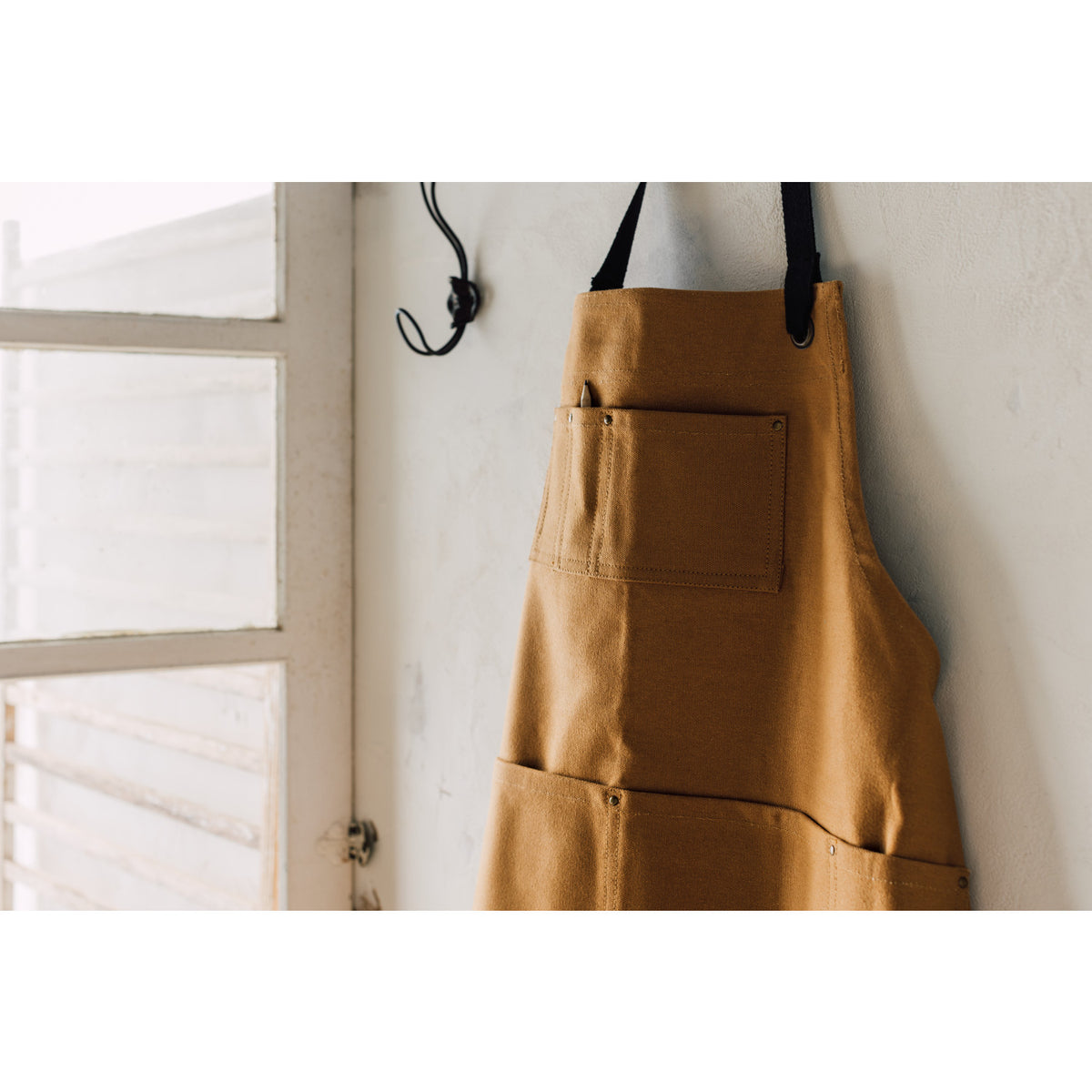 Mason Apron Brown Mustard