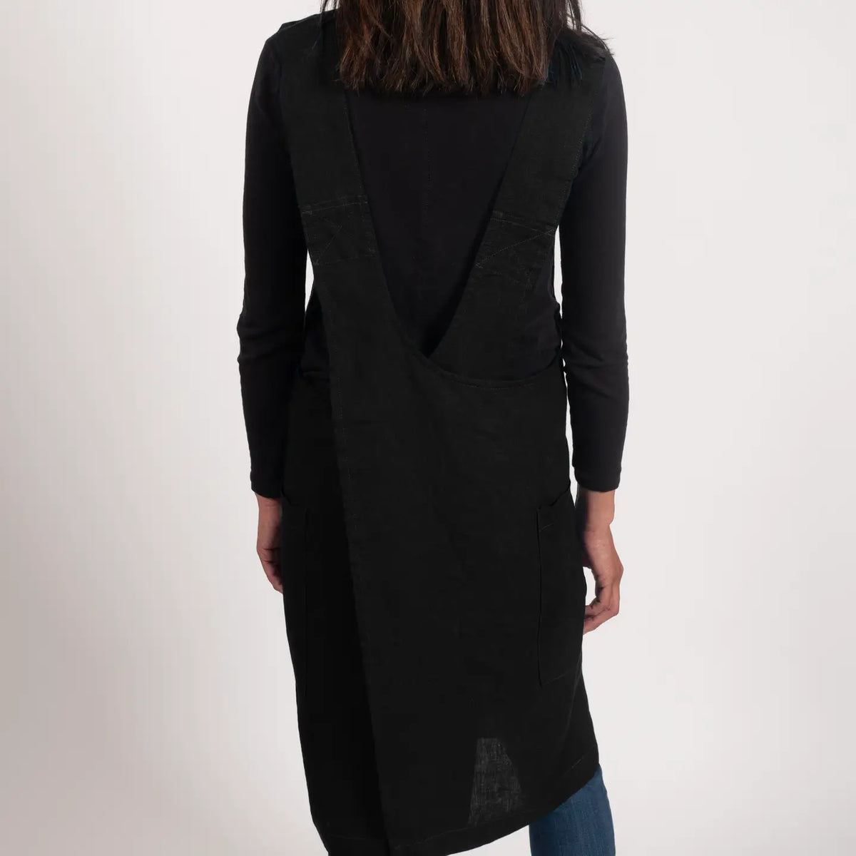 Black Stone Washed Linen Cross Back Smock Apron