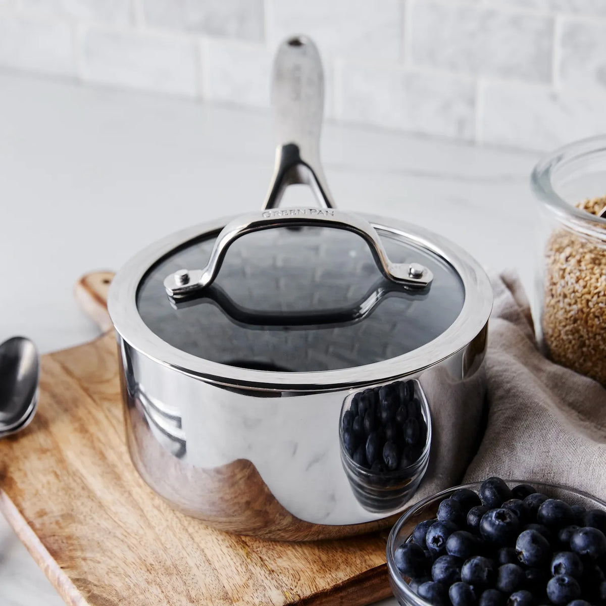 Tr-Ply Stainless Steel 1.6 Quart Valencia Pro Saucepan