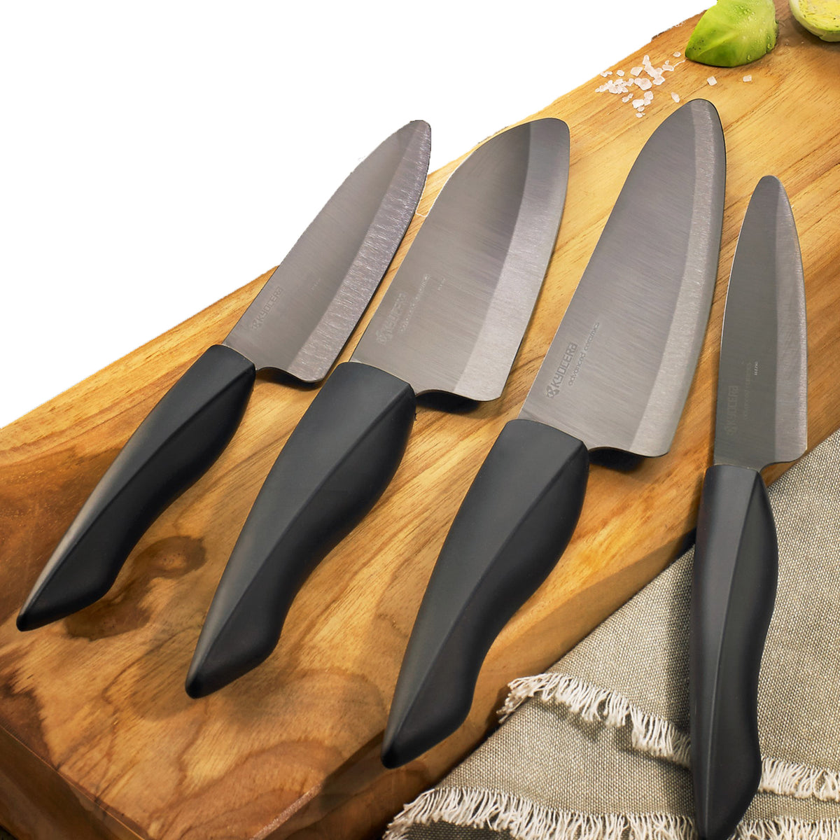 Innovationblack, S/4 Ceramic Kitchen Knife Set