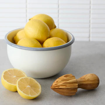 Olivewood Citrus Reamer Juicer