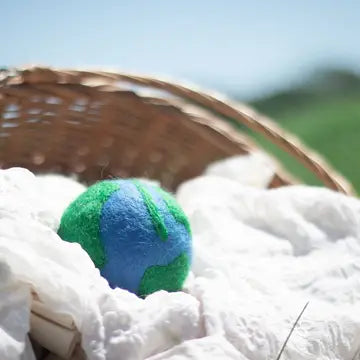 Dryer Ball Mama Earth
