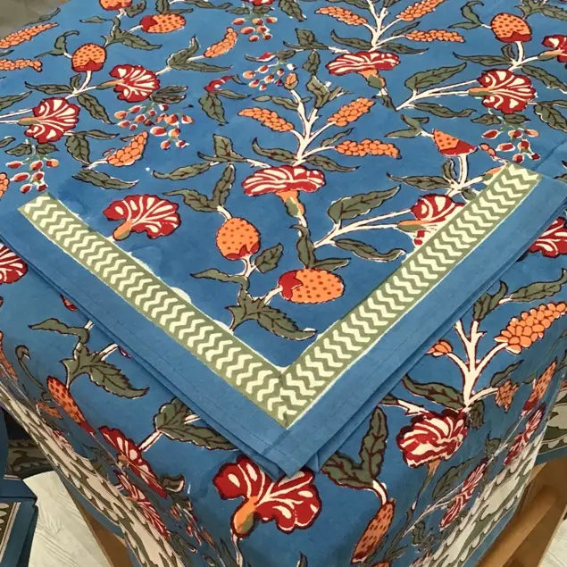 Tablecloth 86" Round Camelia