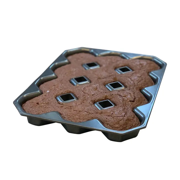 Crispy Corners Pan